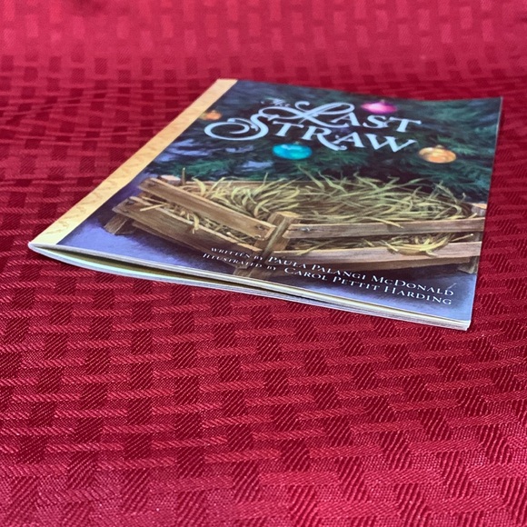 3 Christmas Book Bundle - Picture 4 of 11